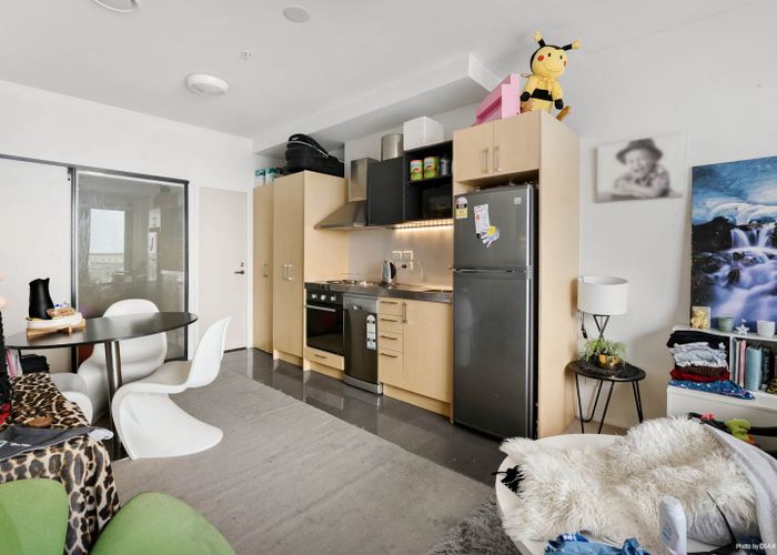  at 809/17 Putney Way, Manukau, Auckland
