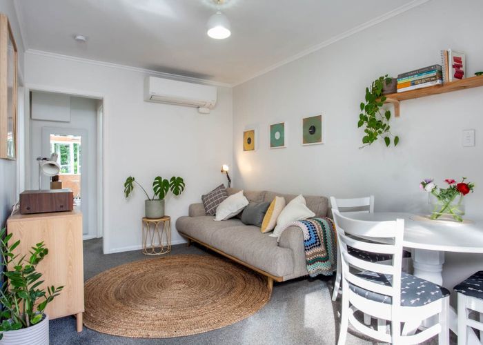  at 2/14 St Lukes Road, Mount Albert, Auckland City, Auckland