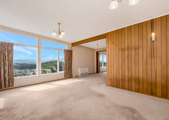  at 8 Stormont Place, Kingston, Wellington