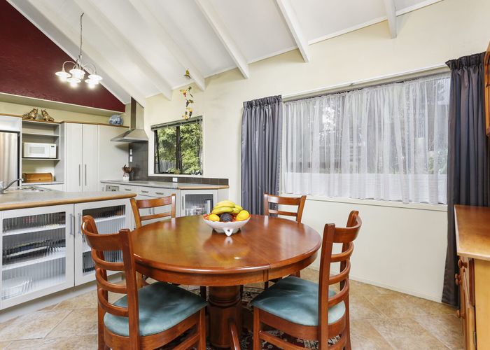  at 44 Wirihana Road, Titirangi, Auckland