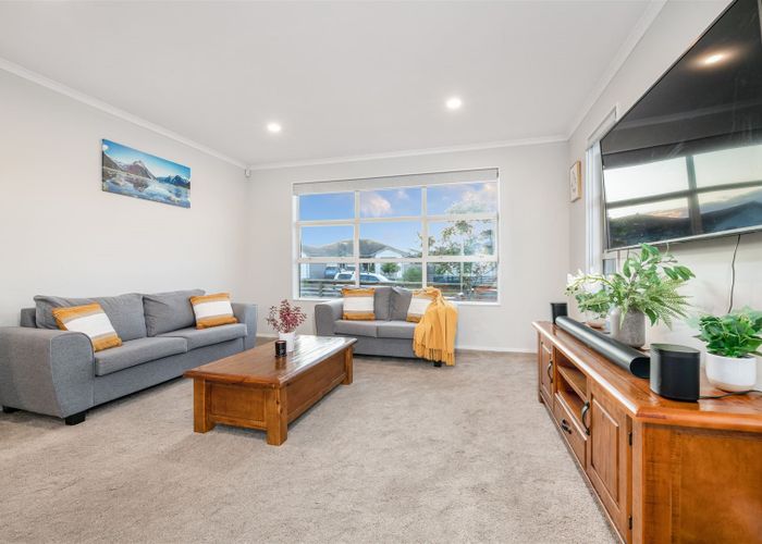  at 17 Aporo Drive, Kumeu