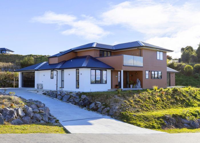  at 5 Grandview Lane, Acacia Bay, Taupo, Waikato