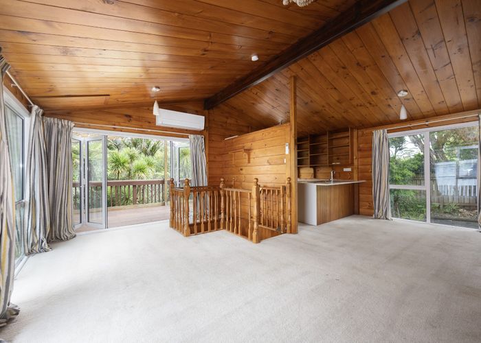  at Titirangi, Waitakere City, Auckland