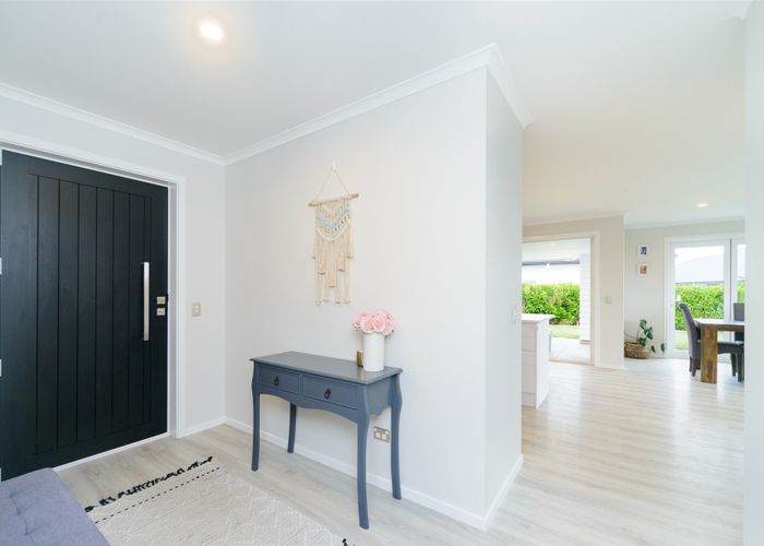  at 132 Johnstone Drive, Fitzherbert, Palmerston North
