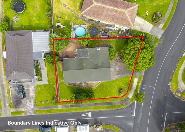  at 9 Kurnell Drive, Botany Downs, Manukau City, Auckland