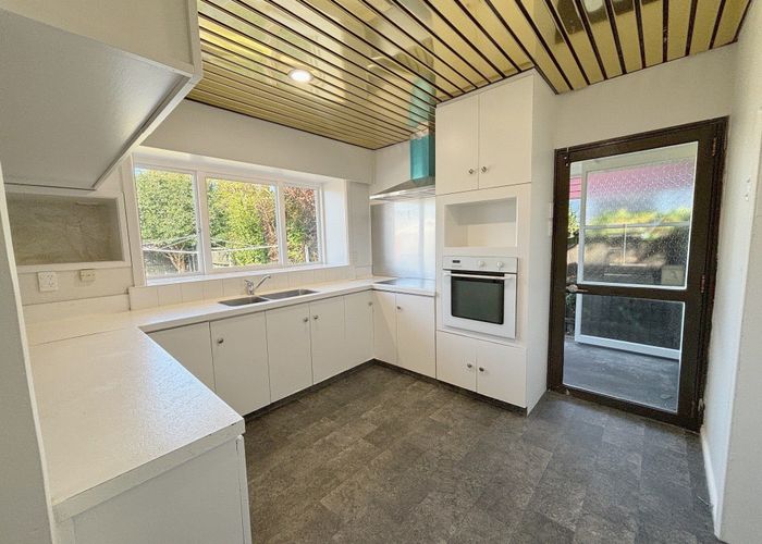  at 56 Peer Street, Upper Riccarton, Christchurch City, Canterbury