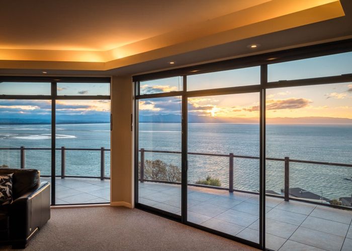  at 55 The Cliffs, Britannia Heights, Nelson