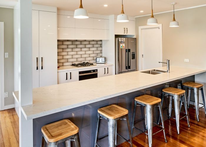  at 25 Punjab Street, Khandallah, Wellington