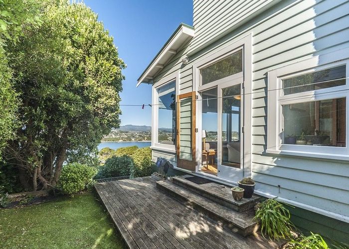  at 19 Overtoun Terrace, Hataitai, Wellington, Wellington