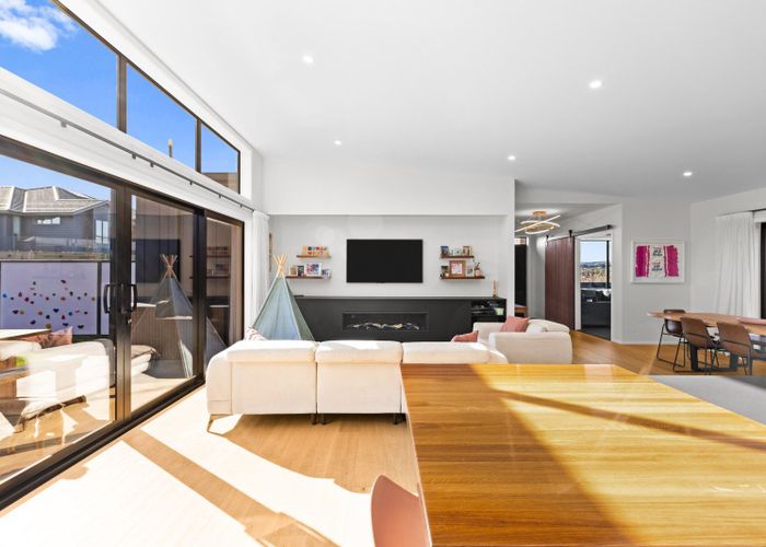  at 7 Edenmore Terrace, Fitzherbert, Palmerston North, Manawatu / Whanganui