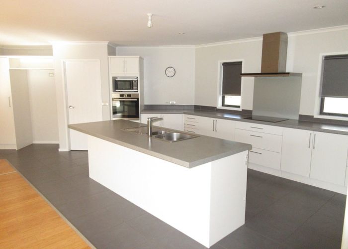  at 120 King Arthur Drive, Otaihanga, Paraparaumu