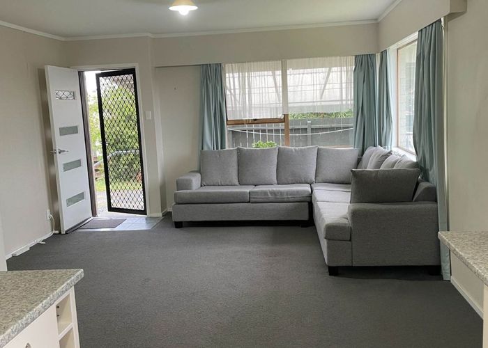  at 1/30 Blacklock Avenue, Henderson, Waitakere City, Auckland