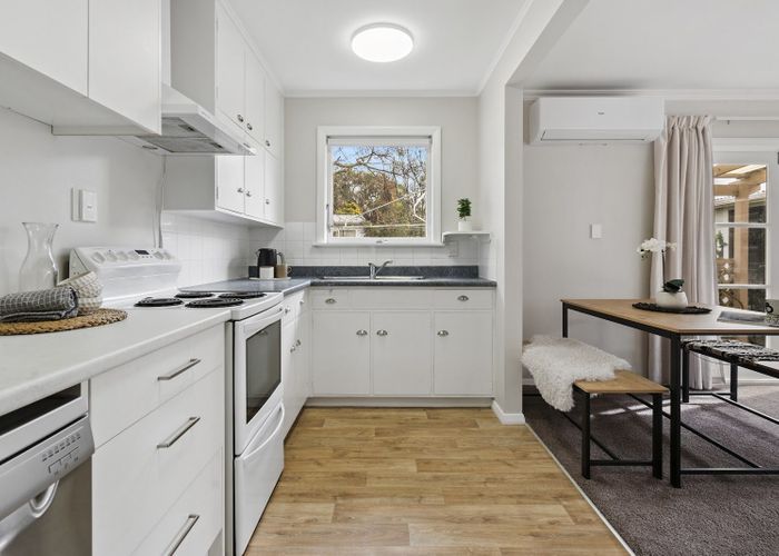  at 19 Anthony Grove, Paraparaumu Beach, Kapiti Coast, Wellington