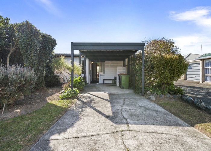  at 14 Westmere Place, Takaro, Palmerston North