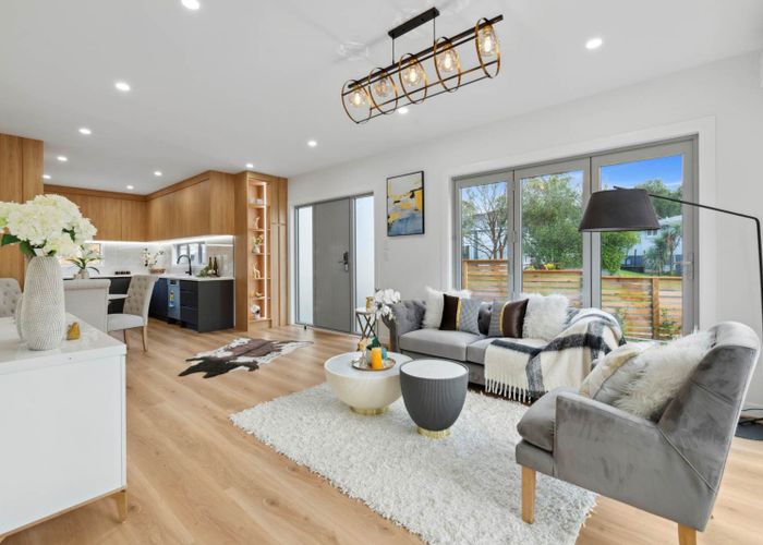  at 16A Blue Gum Rise, Sunnyhills, Manukau City, Auckland