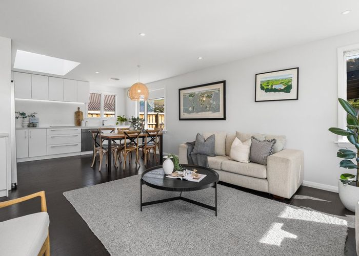  at 29 Main Road, Redcliffs, Christchurch City, Canterbury