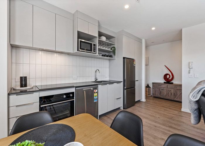  at 103/2 Rauroa Lane, Hobsonville, Waitakere City, Auckland