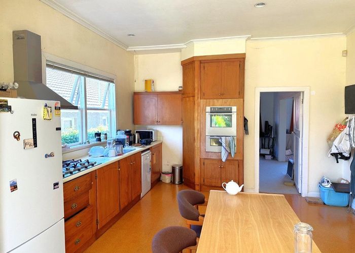  at 5 Admiral Beatty Ave, Mount Roskill, Auckland City, Auckland