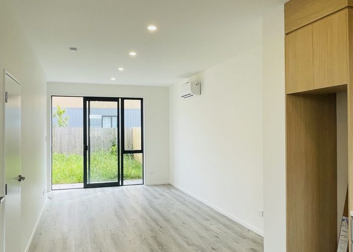  at 10 Arney Road, Ranui, Waitakere City, Auckland