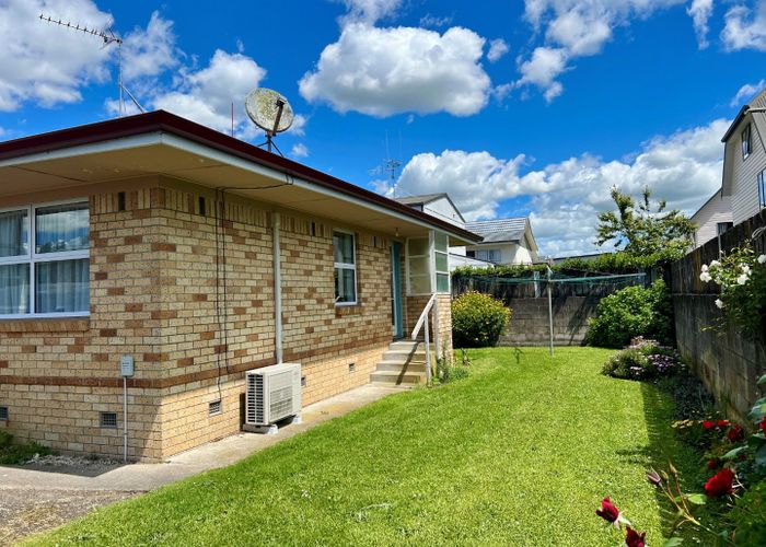  at 127C Knighton Road, Hillcrest, Hamilton, Waikato