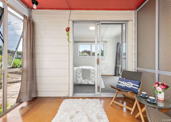  at 95 Barrack Road, Mount Wellington, Auckland