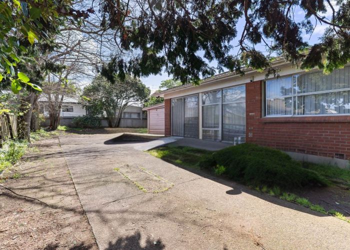  at 4/8 Maunu Road, Papatoetoe, Manukau City, Auckland