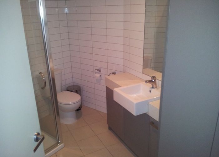  at 1B/84 Gunner Drive, Te Atatu Peninsula, Waitakere City, Auckland