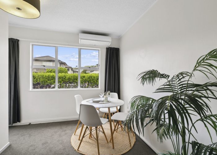  at 2/11 Trafalgar Street, Johnsonville, Wellington