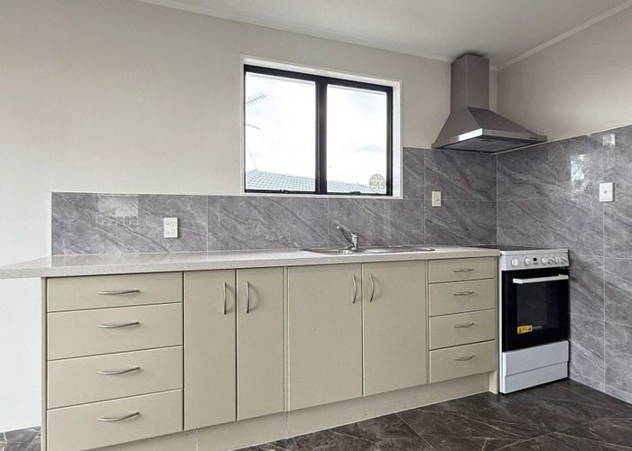  at 1/4 Eulogy Place, Randwick Park, Manukau City, Auckland