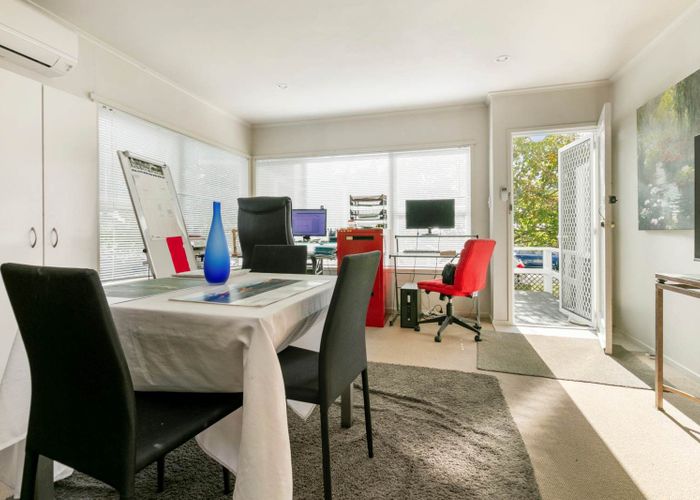  at 4/125 Great South Road, Greenlane, Auckland City, Auckland