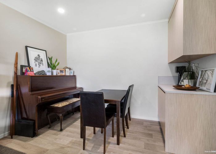  at 3/18 Fowler Street, Northcote, Auckland