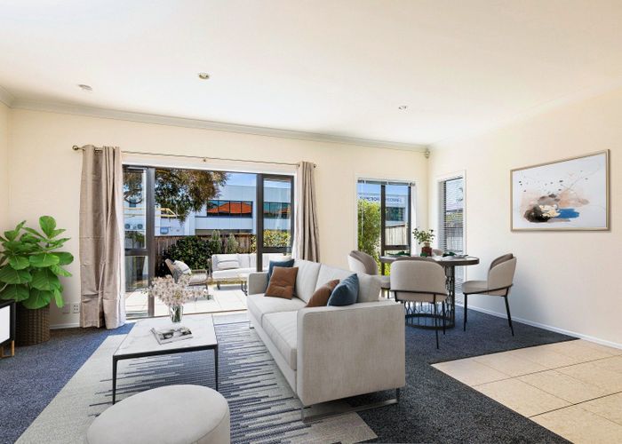  at 5/110 Huntington Drive, East Tamaki, Manukau City, Auckland