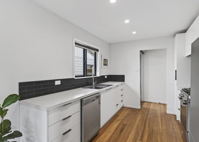  at 1 Ranfurly Street, Frankleigh Park, New Plymouth, Taranaki