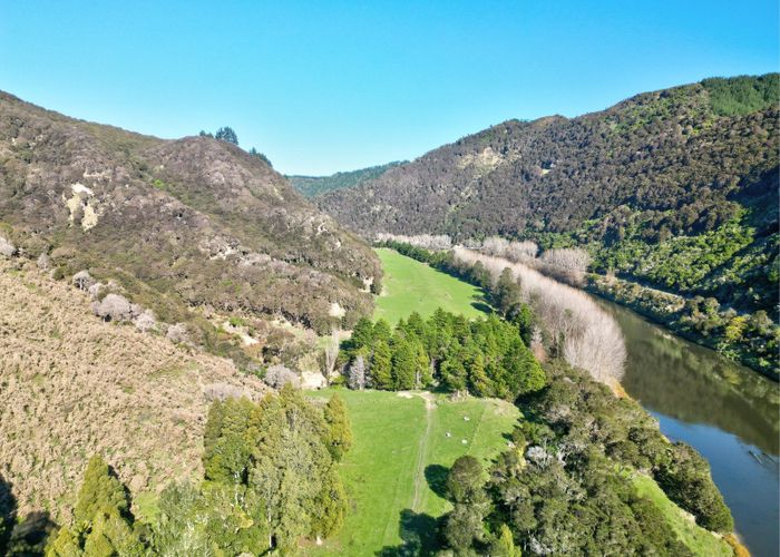  at Kauarapaoa Road, Brunswick, Whanganui, Manawatu / Whanganui