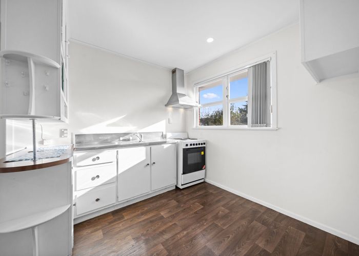  at 5/4 Graeme Avenue, Mangere East, Manukau City, Auckland
