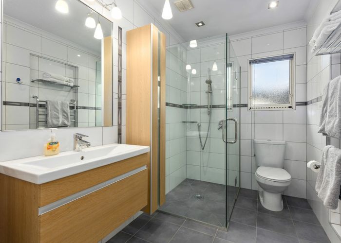  at 3 Millwood Place, Silverstream, Upper Hutt