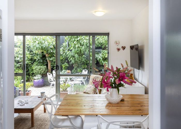  at 1/34 Browning Street, Sydenham, Christchurch City, Canterbury