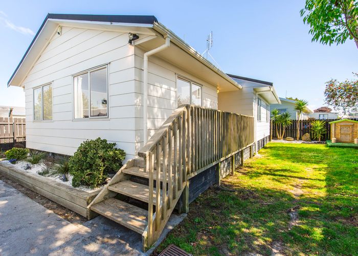  at 2/161 Bruce McLaren Road, Henderson, Auckland