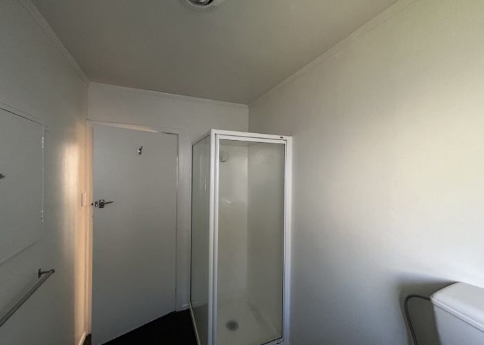  at 2/1217 Victoria Street, Whitiora, Hamilton