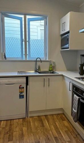  at 2/216 Balmoral Road, Mount Eden, Auckland City, Auckland