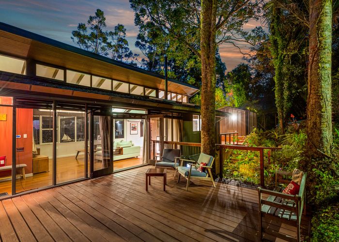  at 10 Rangiwai Road, Titirangi, Auckland