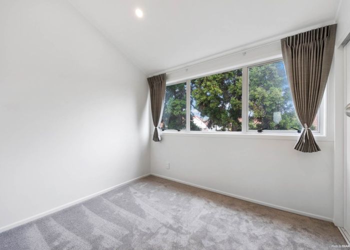  at 5/176 Panama Road, Mount Wellington, Auckland