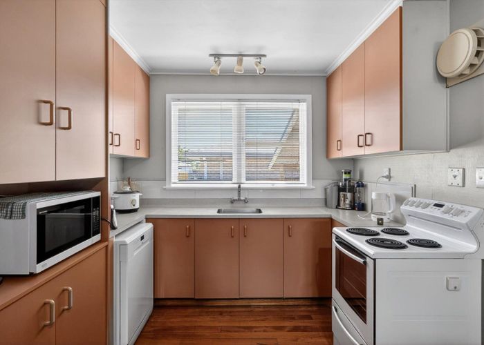  at 1436C Cameron Road, Greerton, Tauranga, Bay Of Plenty