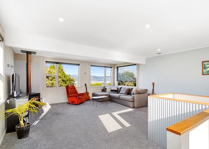  at 49 Normandale Road, Normandale, Lower Hutt