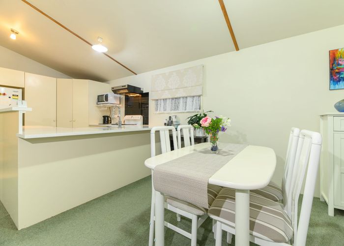  at 31 Athenic Avenue, Lynfield, Auckland