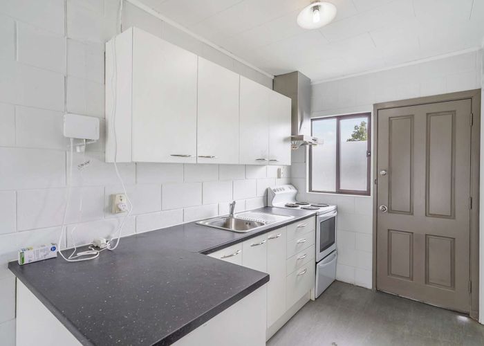  at 10/176 Shirley Road, Papatoetoe, Auckland
