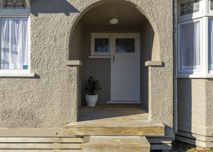  at 389 Carrington Street, Vogeltown, New Plymouth, Taranaki