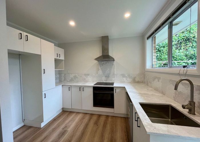  at 5/252 Meola Road, Point Chevalier, Auckland City, Auckland