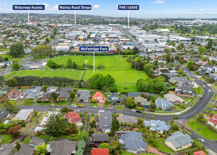  at 2/76 Velma Road, Hillcrest, North Shore City, Auckland