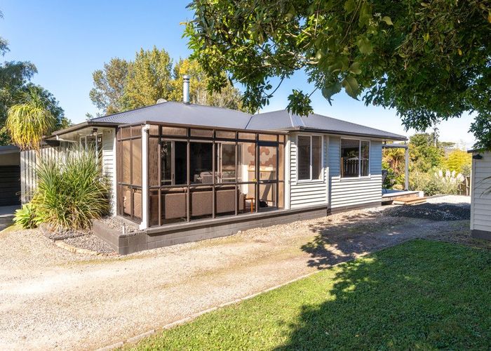  at 34 Normandy Avenue, Melville, Hamilton